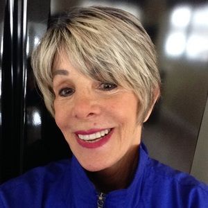 Meet your Posher, Christine